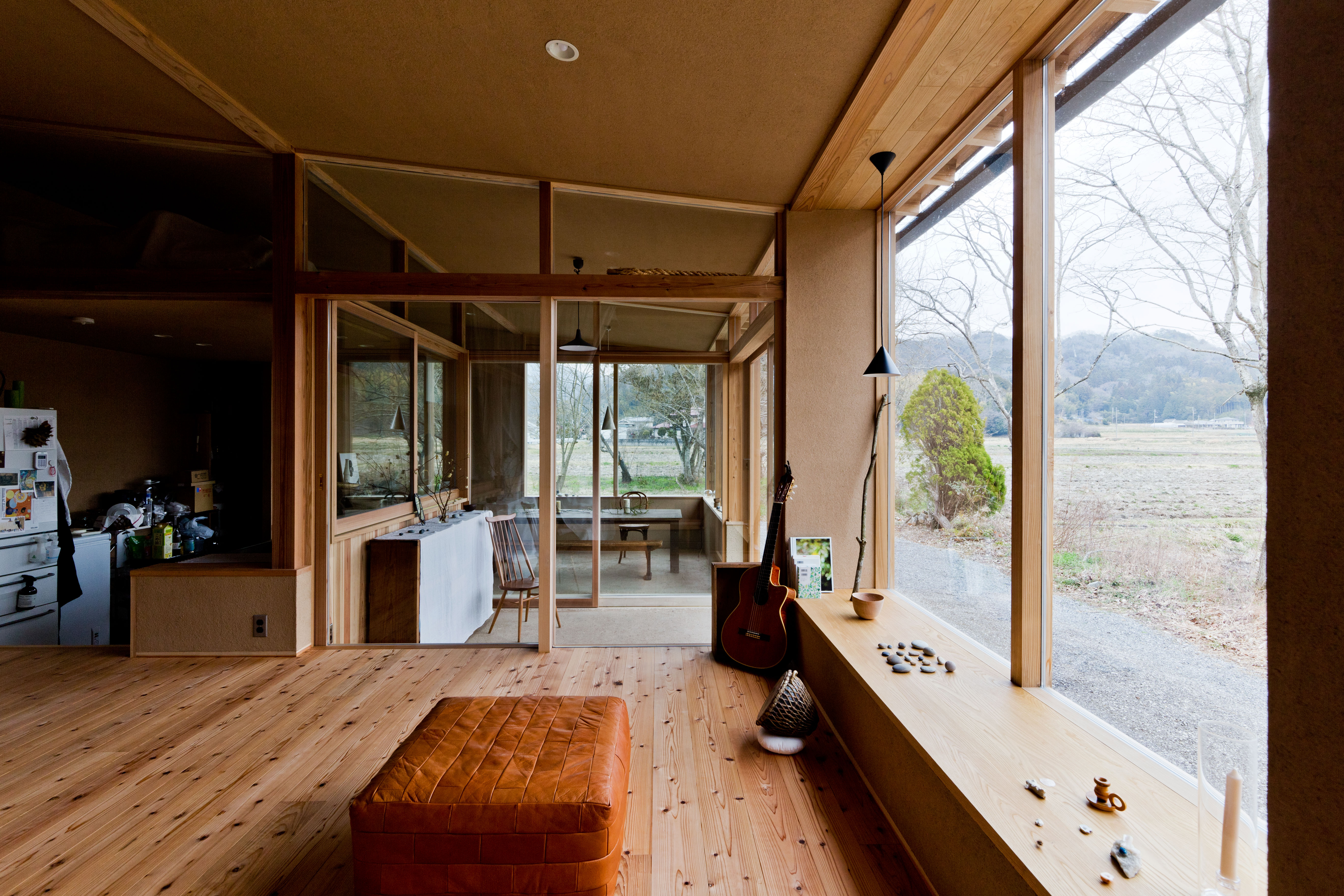 三和土の土間と居間